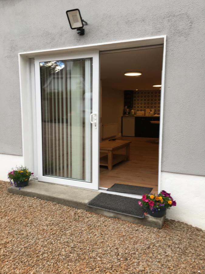 Mod'S Place Nenagh Exterior photo